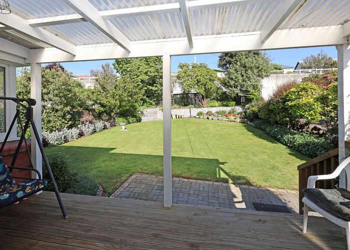  at 17 Hull Street, South Hill, Oamaru
