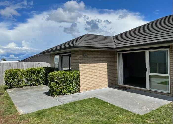  at 30 Sylvester Crescent, Flagstaff, Hamilton, Waikato