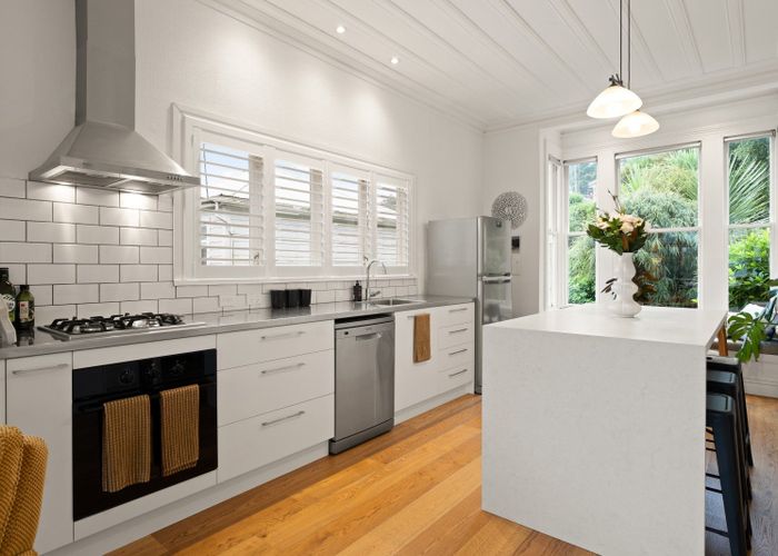  at 9 Walton Street, Kaikorai, Dunedin