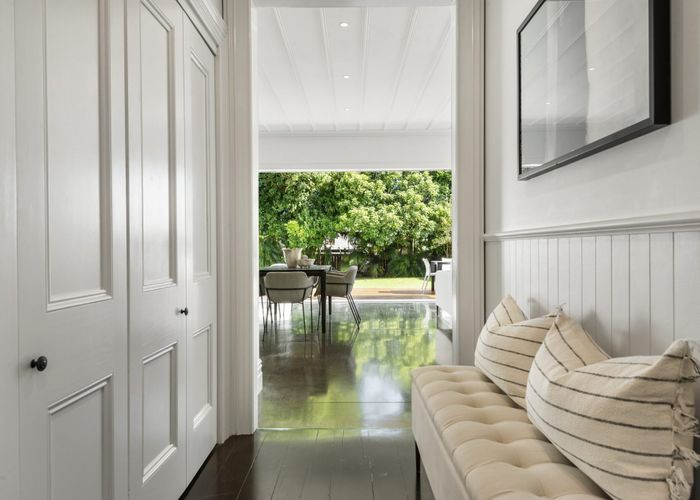  at 154 Hinemoa Street, Birkenhead, North Shore City, Auckland