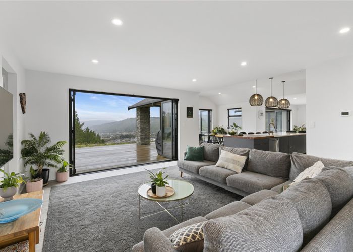  at 2 Mount Marua Way, Timberlea, Upper Hutt
