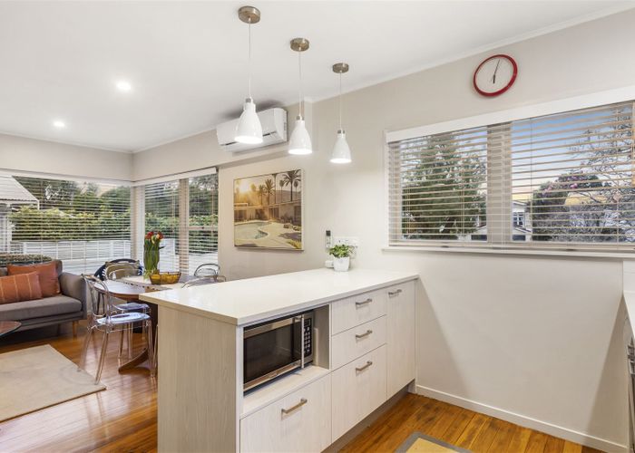  at 1/11 Peary Road, Mount Eden, Auckland
