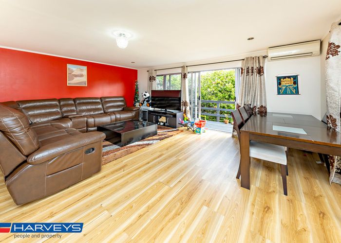  at 2/9 Abelia Place, Papatoetoe, Auckland