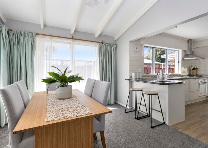 at 337 Cambridge Road, Hillcrest, Hamilton