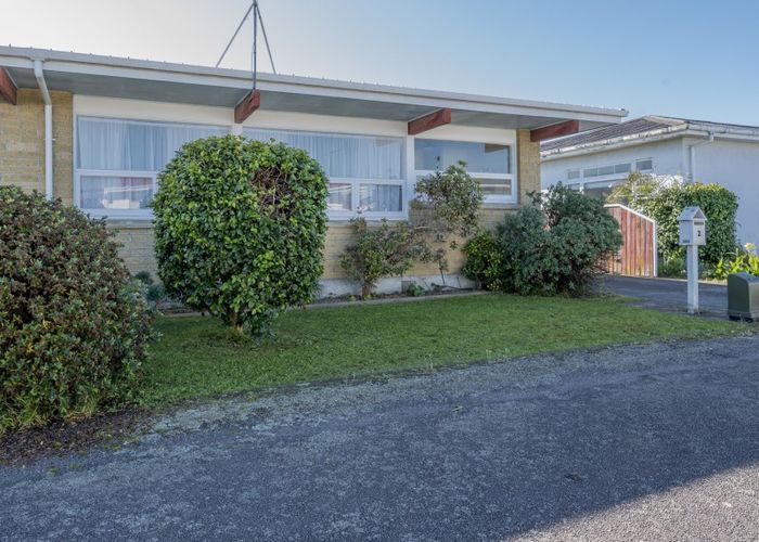  at 2 Ely Place, Levin, Levin
