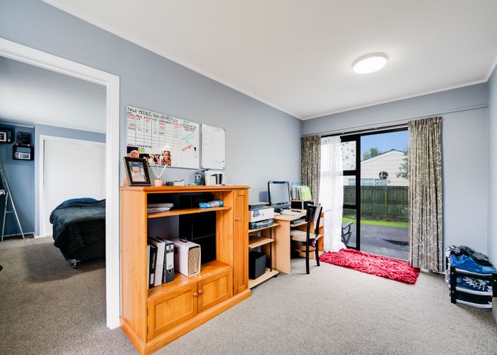  at 24 Henwood Road, Mangere East, Auckland