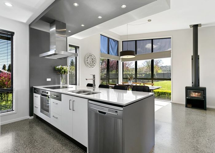  at 2 Cabbage Tree Grove, Taupo