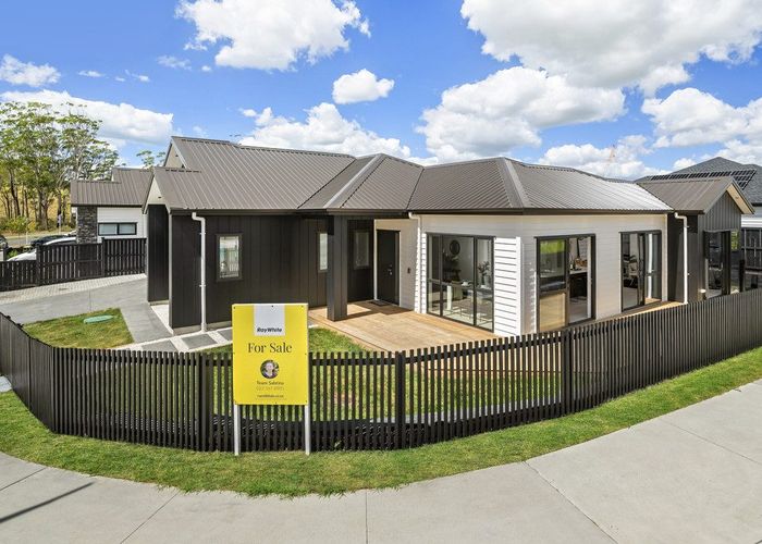  at 295 Te Taruna Drive, Milldale, Rodney, Auckland