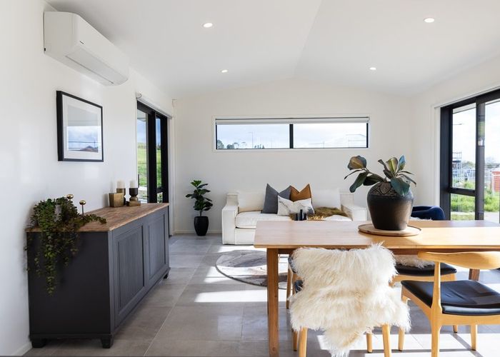  at 10 Barrance Avenue, Rototuna, Hamilton, Waikato