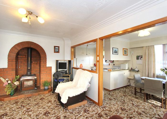  at 16 Wicklow Street, Clifton, Invercargill