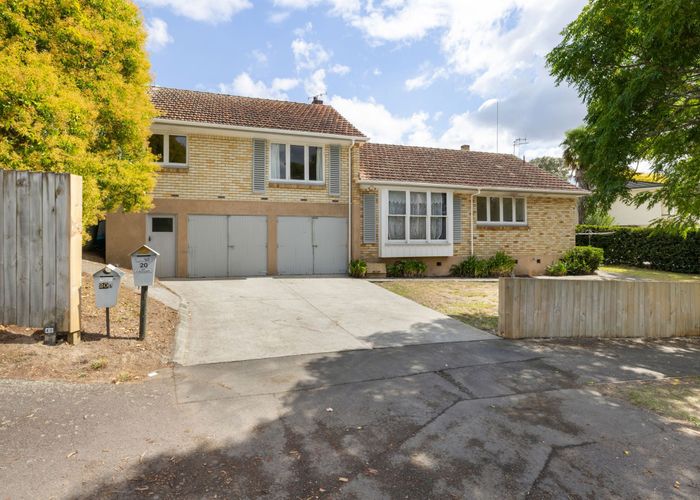  at 20 Horne Street, Hamilton Central, Hamilton