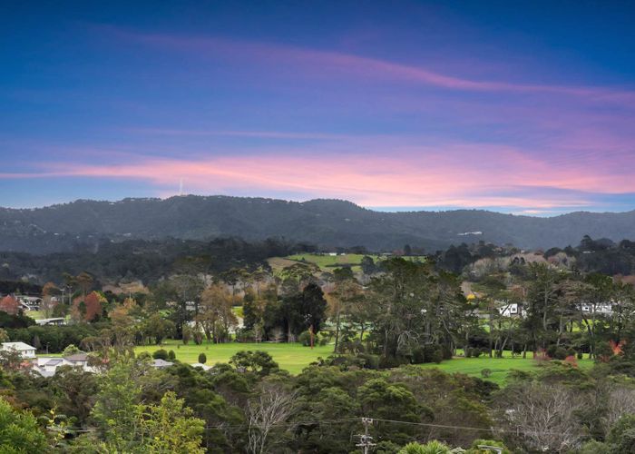  at 11 Mara Way, Sunnyvale, Waitakere City, Auckland