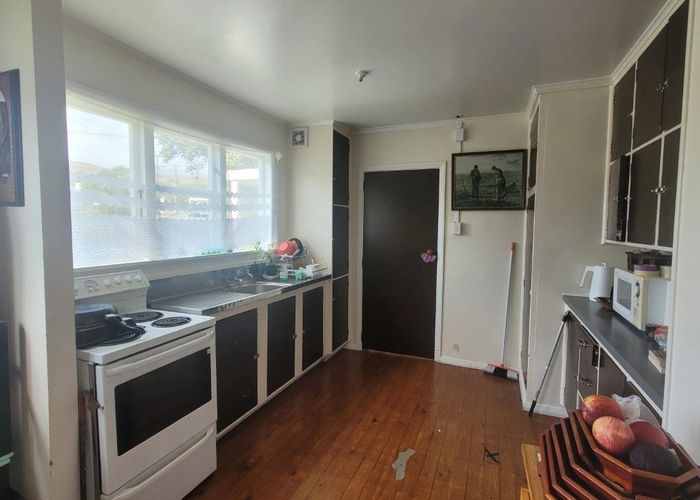  at 157 Bedford Street, Cannons Creek, Porirua, Wellington