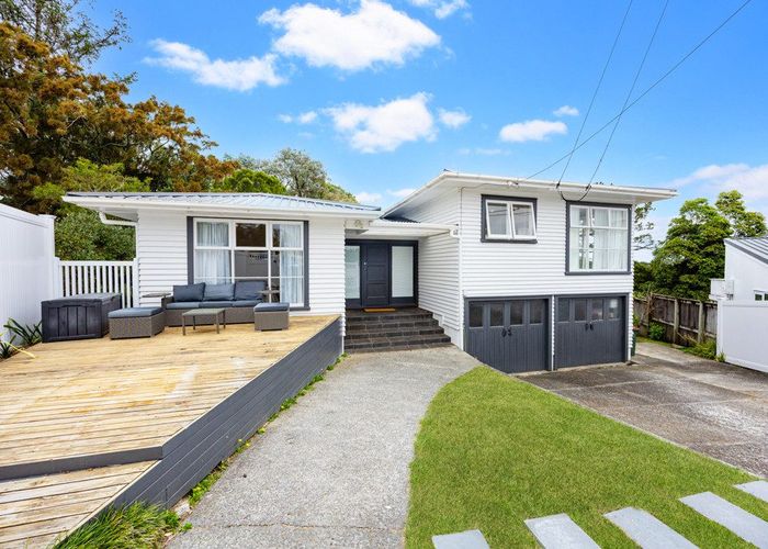  at 12 Shipton Place, Blockhouse Bay, Auckland City, Auckland