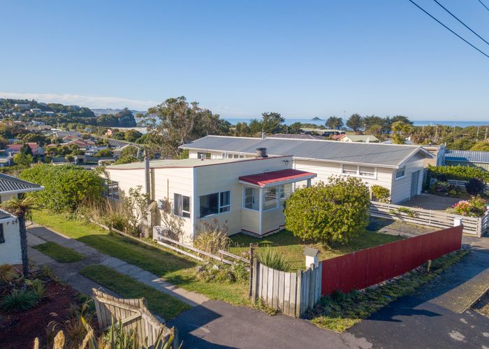  at 23 Bath Street, Brighton, Dunedin