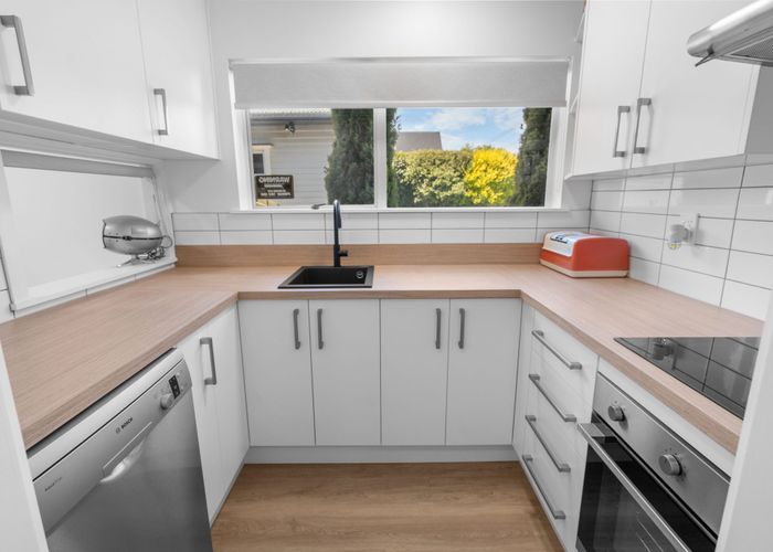  at 2/37 Avalon Street, Richmond, Christchurch City, Canterbury