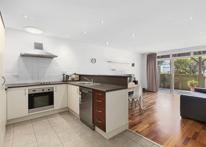  at 4 South Karori Road, Karori, Wellington, Wellington