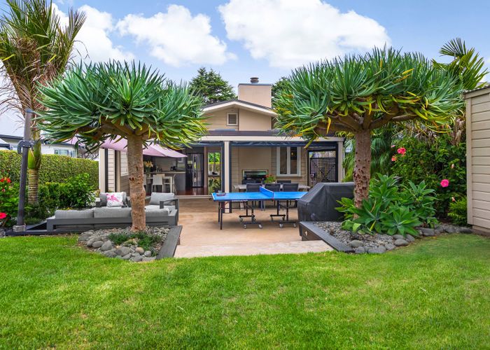  at 48 Walker Road, Point Chevalier, Auckland