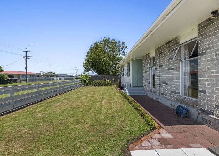  at 32 Grey Street, Normanby, Hawera