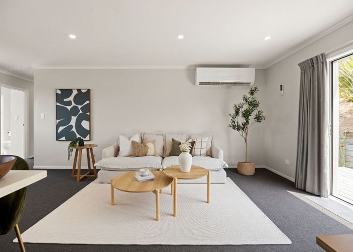  at 45 Ridgedale Crescent, Flagstaff, Hamilton