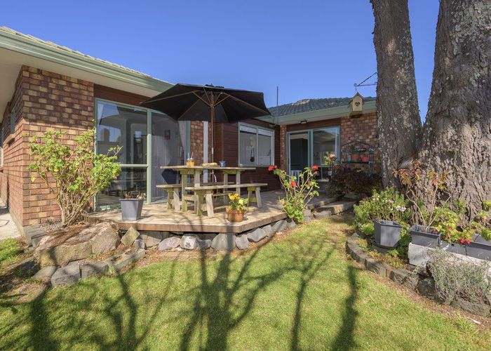  at 49E Coopers Road, Gate Pa, Tauranga, Bay Of Plenty