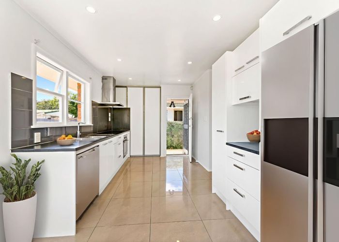  at 80 Mcannalley Street, Manurewa East, Manukau City, Auckland