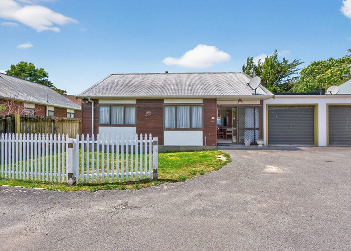  at 13C Gibbs Crescent, Wainuiomata, Lower Hutt, Wellington