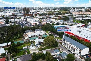  at 9/1 Kaponga Crescent, New Lynn, Waitakere City, Auckland