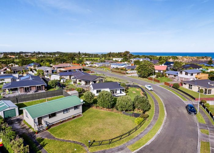  at 18 Pohutukawa Drive, Opunake, South Taranaki, Taranaki