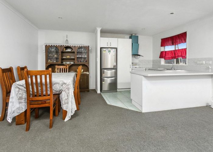  at 17 Elan Place, Stanmore Bay, Whangaparaoa