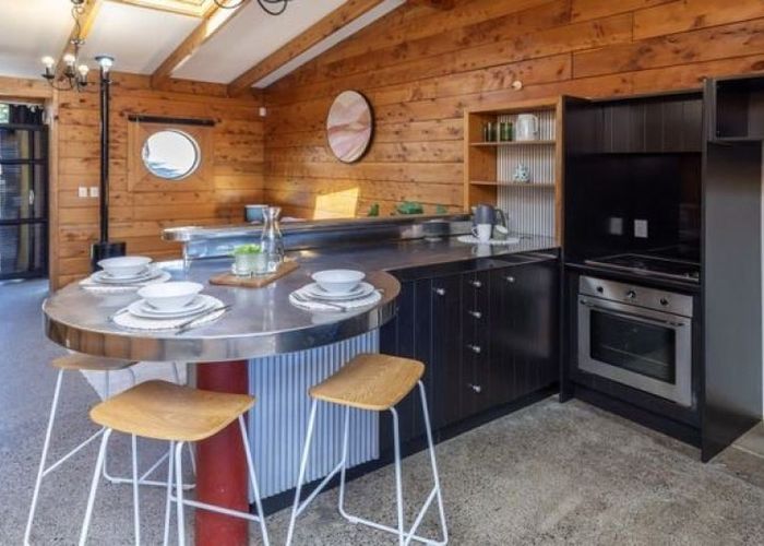  at 102A Seaview Rd, Paraparaumu Beach, Kapiti Coast, Wellington