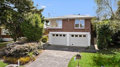  at 24 Kelvyn Grove, Hillpark, Auckland
