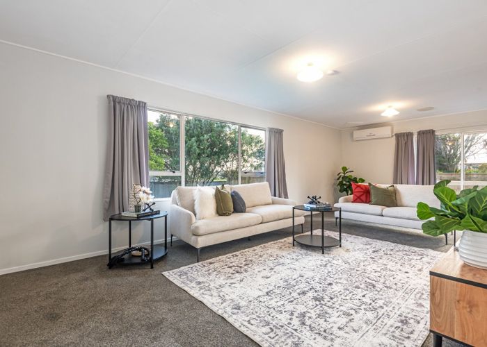  at 15 Racecourse Road, Awapuni, Palmerston North, Manawatu / Whanganui