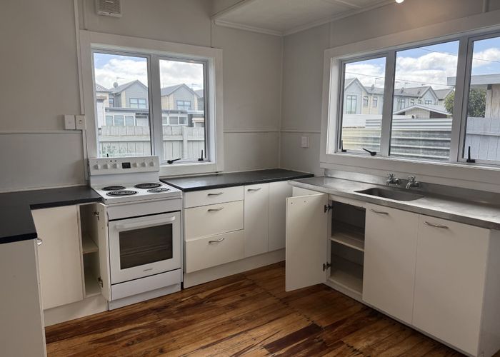  at 106 Firth Street, Hamilton East, Hamilton, Waikato