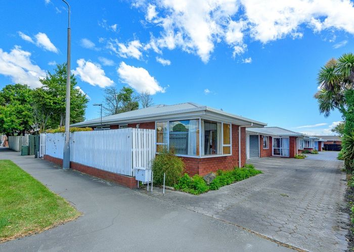  at 4/97 Mandeville Street, Riccarton, Christchurch