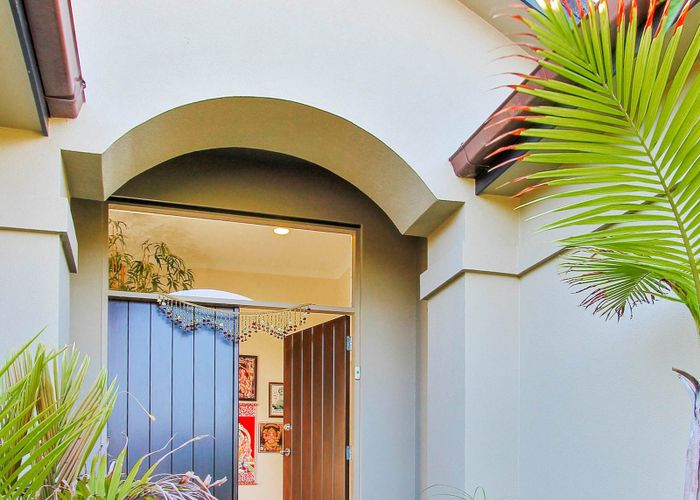  at 4 Roseborough Place, Flat Bush, Auckland