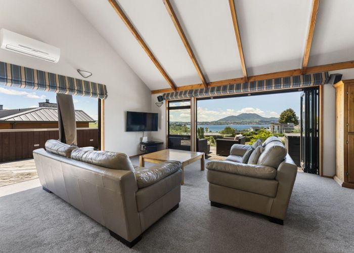  at 1/11 Krissell Place, Acacia Bay, Taupo, Waikato