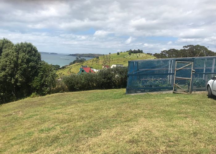  at 13 Ocean View Crescent, Rakino Island, Auckland