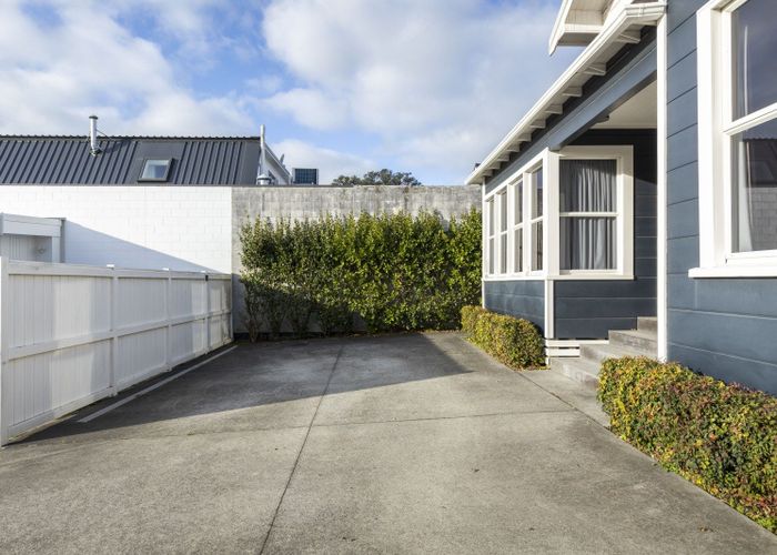  at 210 Courtenay Street, New Plymouth, New Plymouth