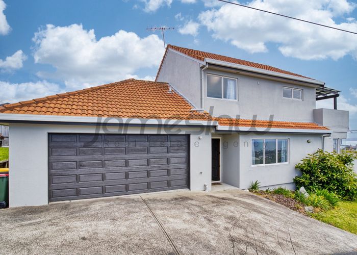  at 25A Brightside Road, Stanmore Bay, Rodney, Auckland