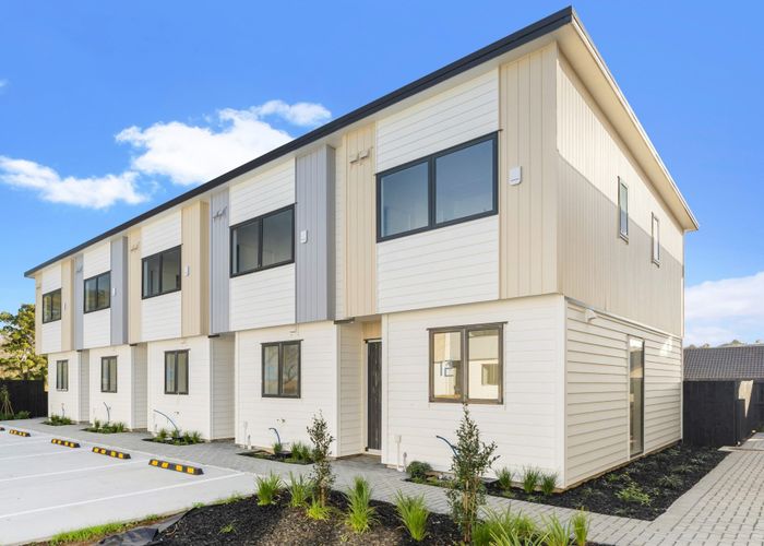  at Unit 12/101-103 Botany Road, Botany Downs, Manukau City, Auckland