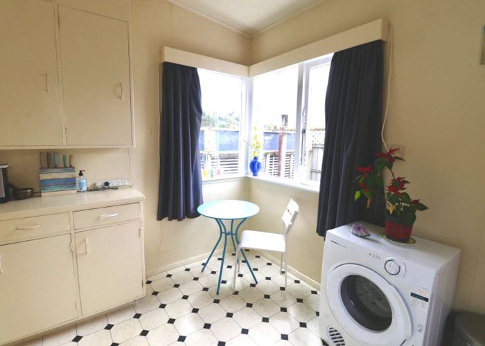  at 1/31 Tahi Street (flexible start date, quiet location, ideal for young family), Miramar, Wellington, Wellington