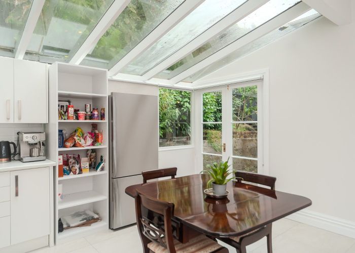  at 51 Garden Road, Northland, Wellington