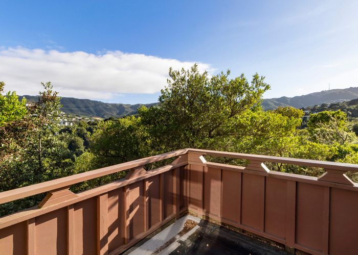  at 6 Leslie Street, Wadestown, Wellington, Wellington