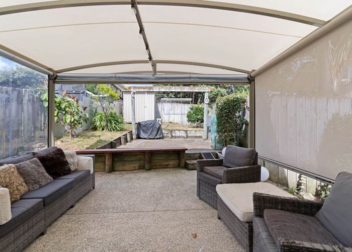  at 97A Bond Crescent, Forrest Hill, North Shore City, Auckland