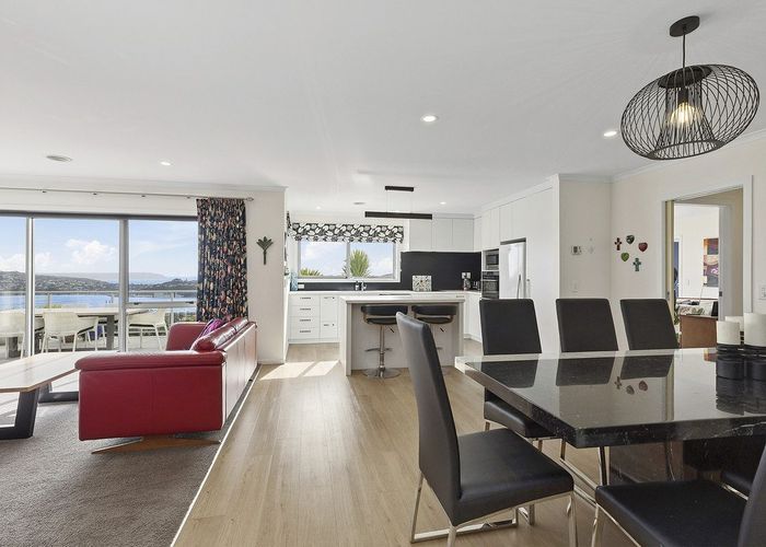  at 3 Greenstone Place, Aotea, Porirua, Wellington