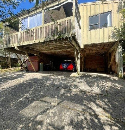  at 1/20 Waverley Avenue, Glenfield, North Shore City, Auckland