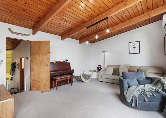  at 186 Atkinson Road, Titirangi, Waitakere City, Auckland