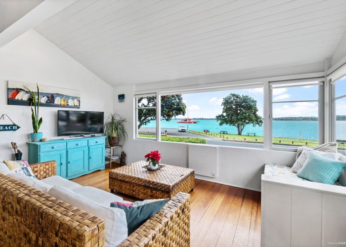  at 56 The Parade, Bucklands Beach, Manukau City, Auckland