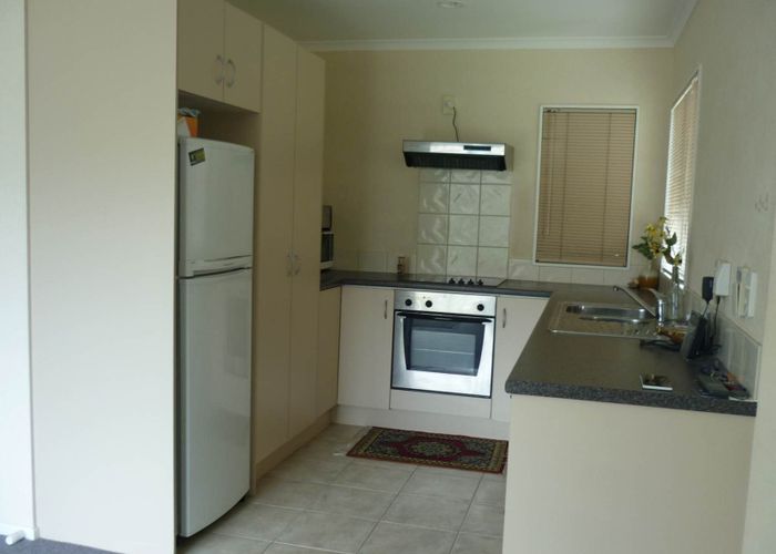  at 14A Carrick Glen Avenue, Flat Bush, Manukau City, Auckland